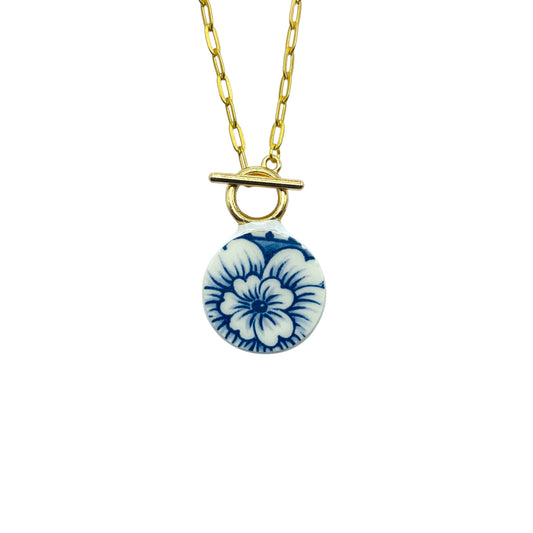 Dinner Plate Necklace - Flower